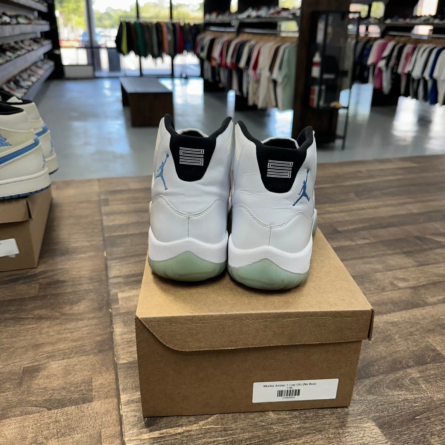 Legend Blue Jordan 11 2014 (USED, No Box)