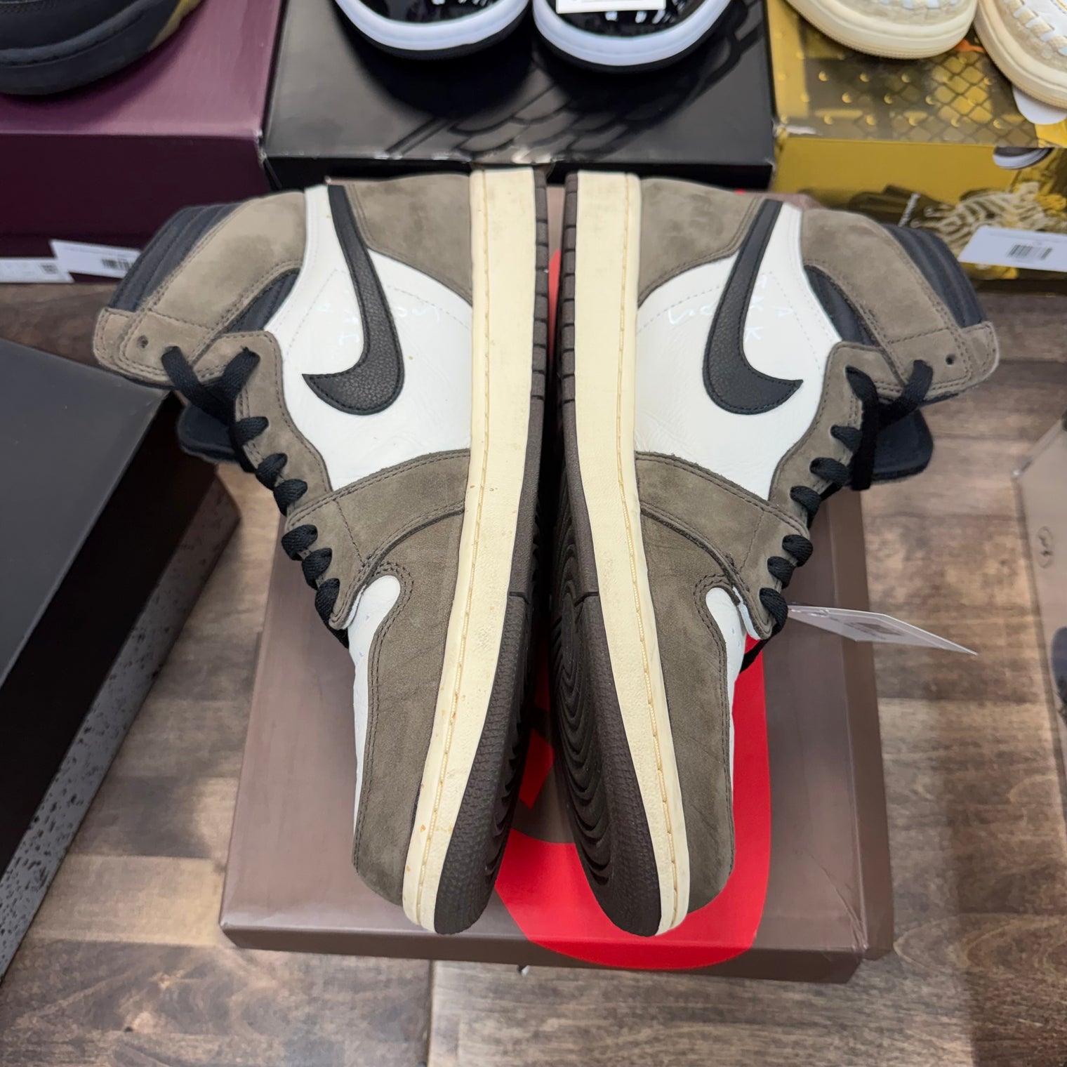 Travis Scott Mocha Jordan 1 High (USED)