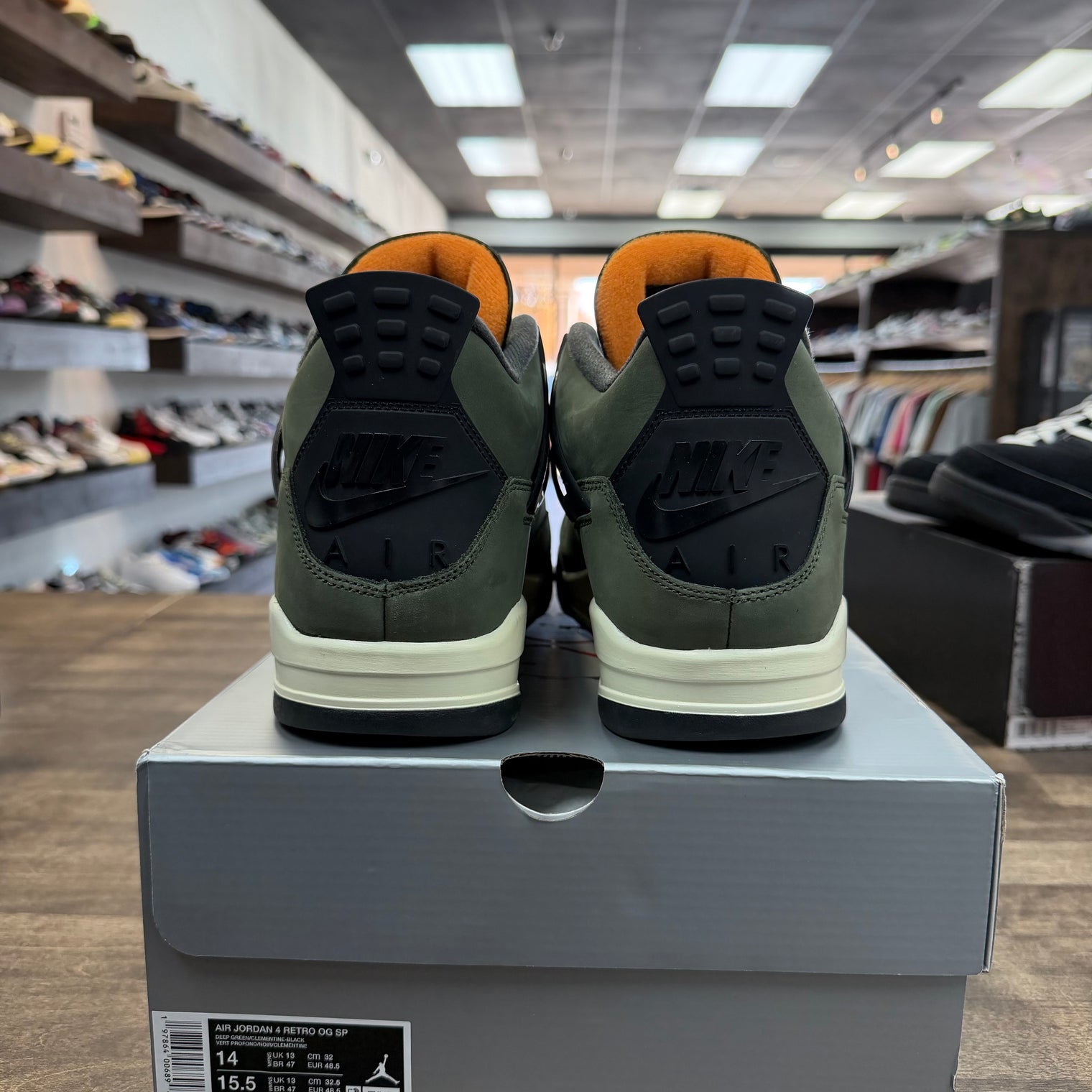 Undefeated Jordan 4 (2025) (USED)