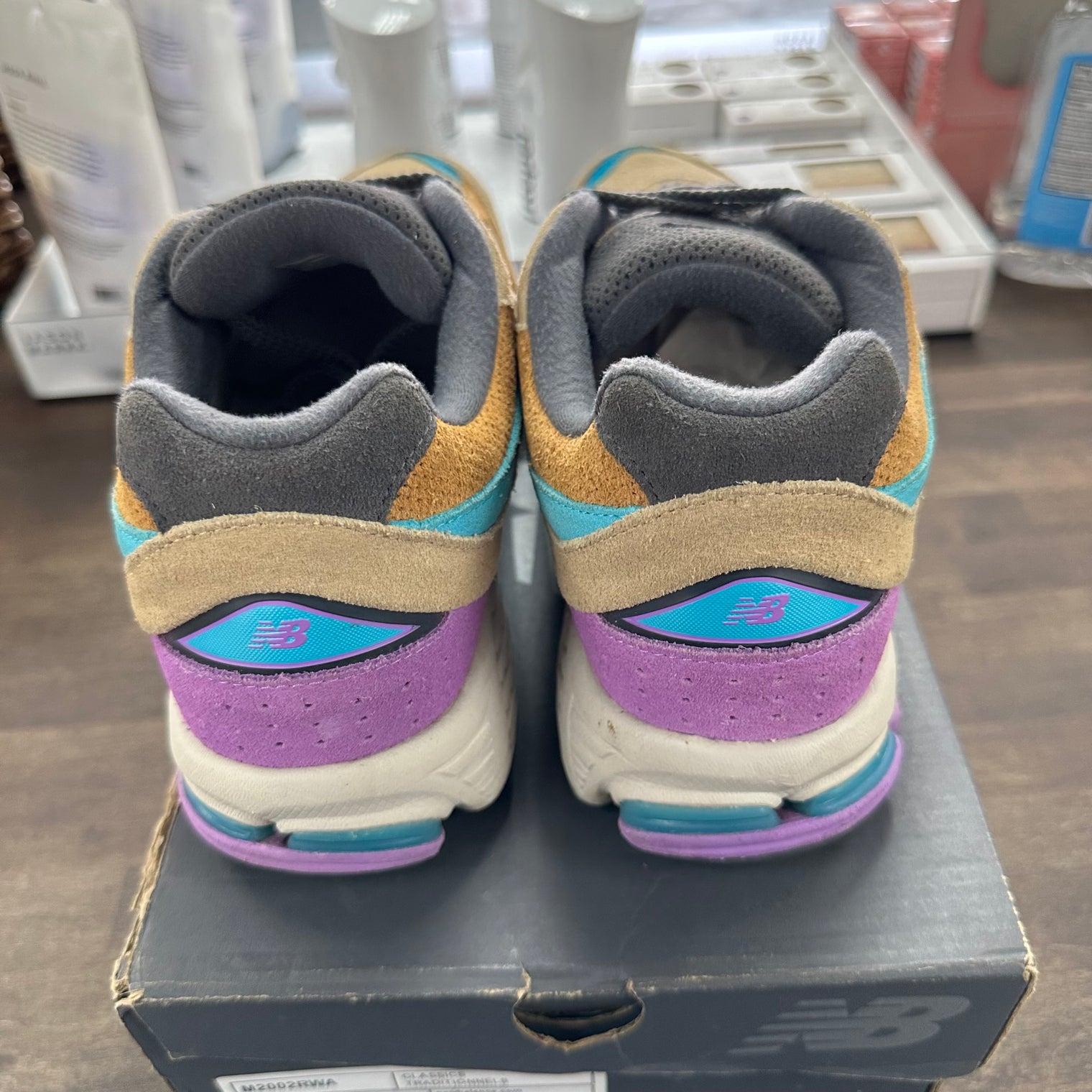 New Balance 2002R Incense JCREW (USED)