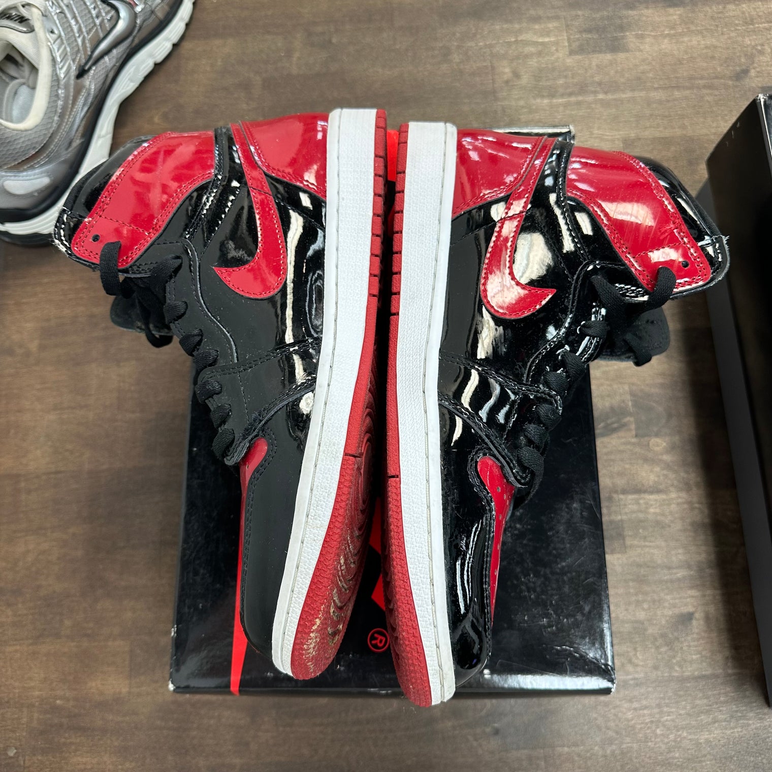 Patent Bred Jordan 1 High (USED)