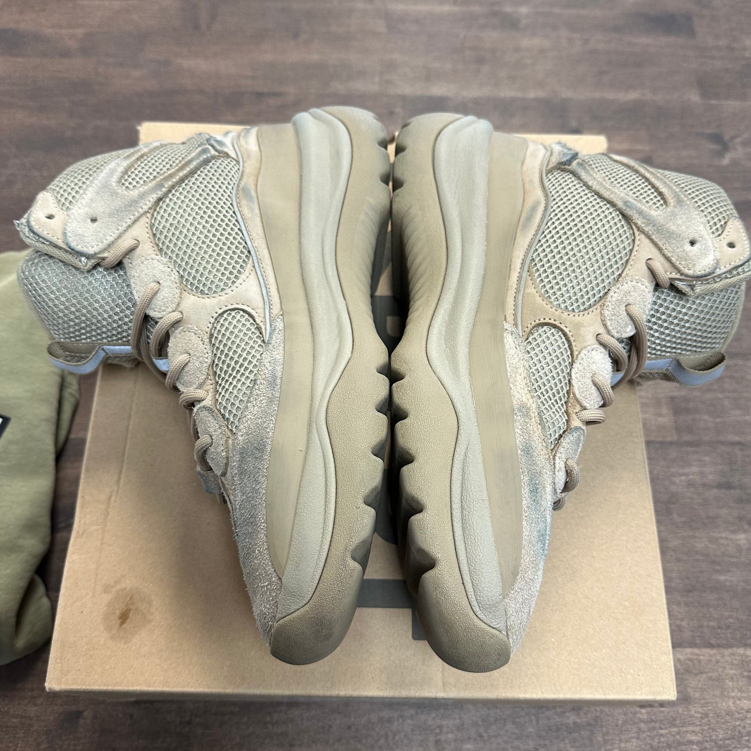 Rock Yeezy Desert Boot (USED)