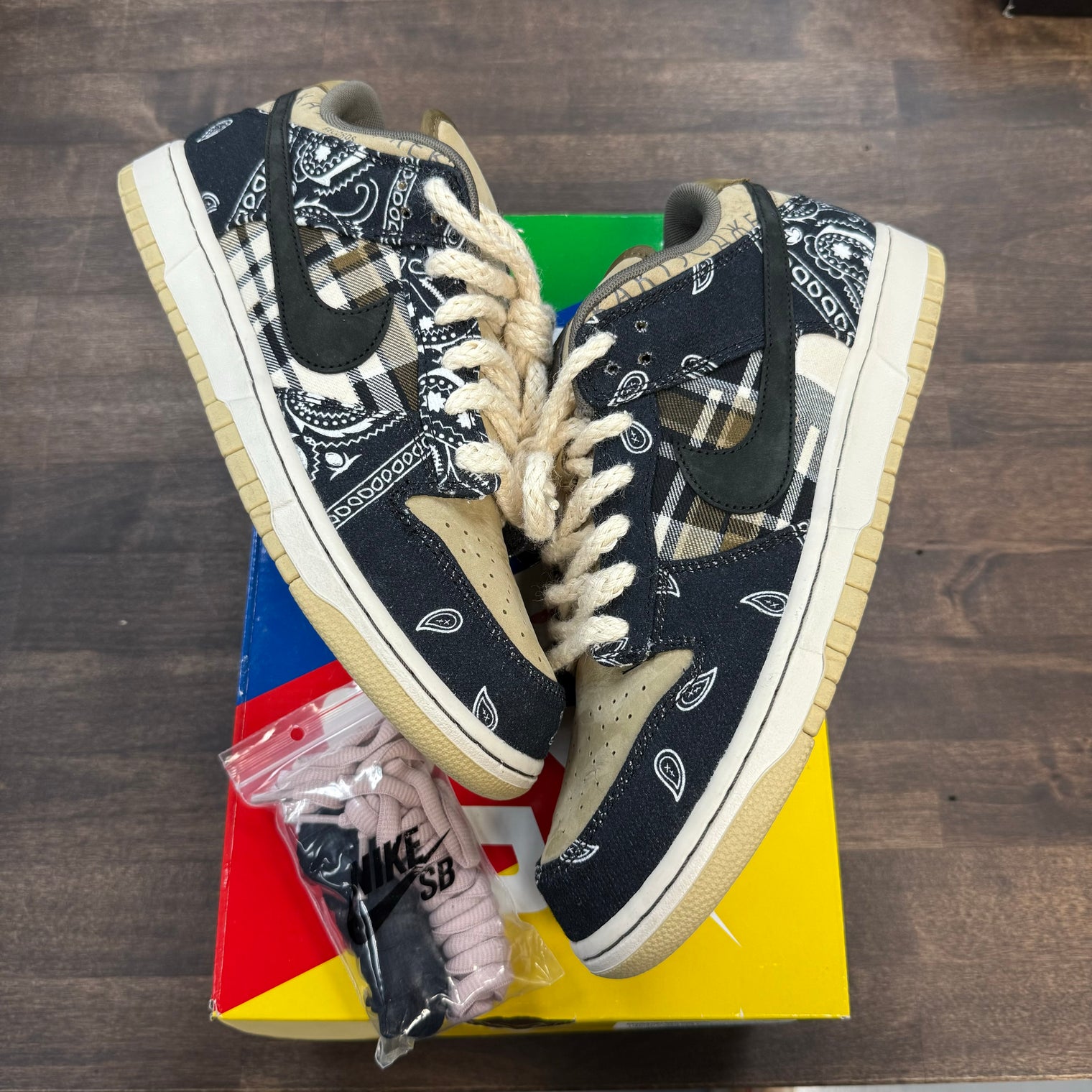 Travis Scott SB Dunk Low (USED)
