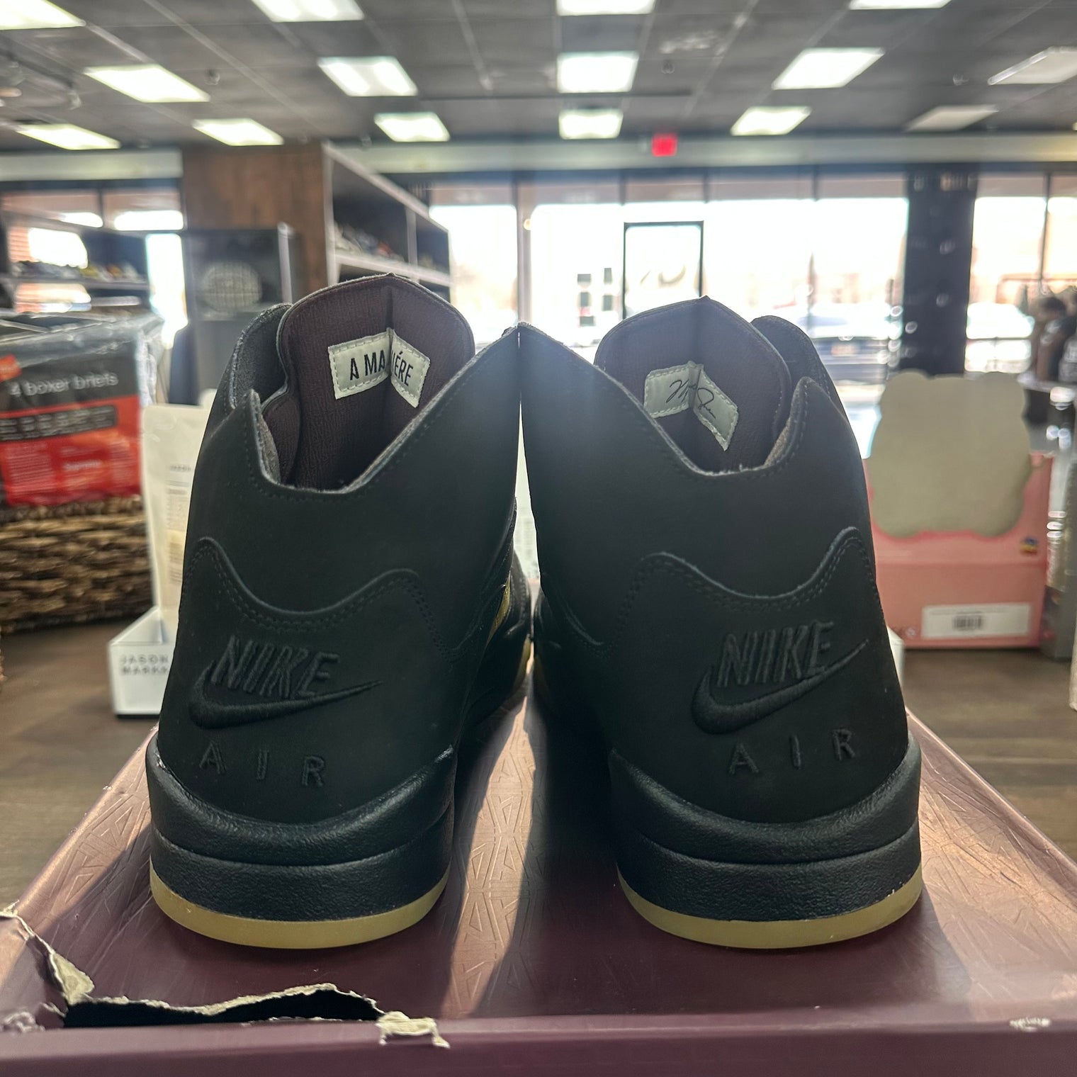 Dusk A Ma Maniere Jordan 5 (Lightly Worn)