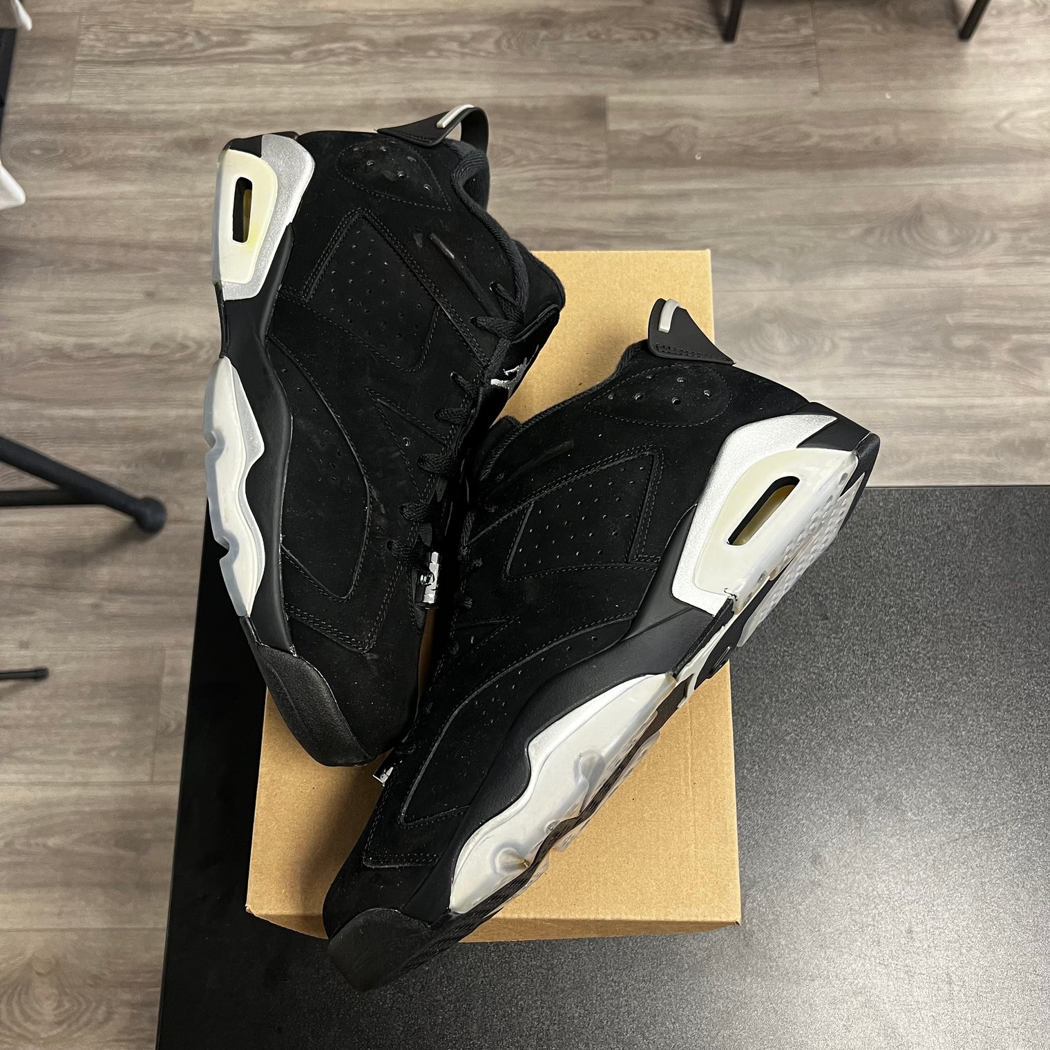 Chrome Jordan 6 Low (USED, no box)