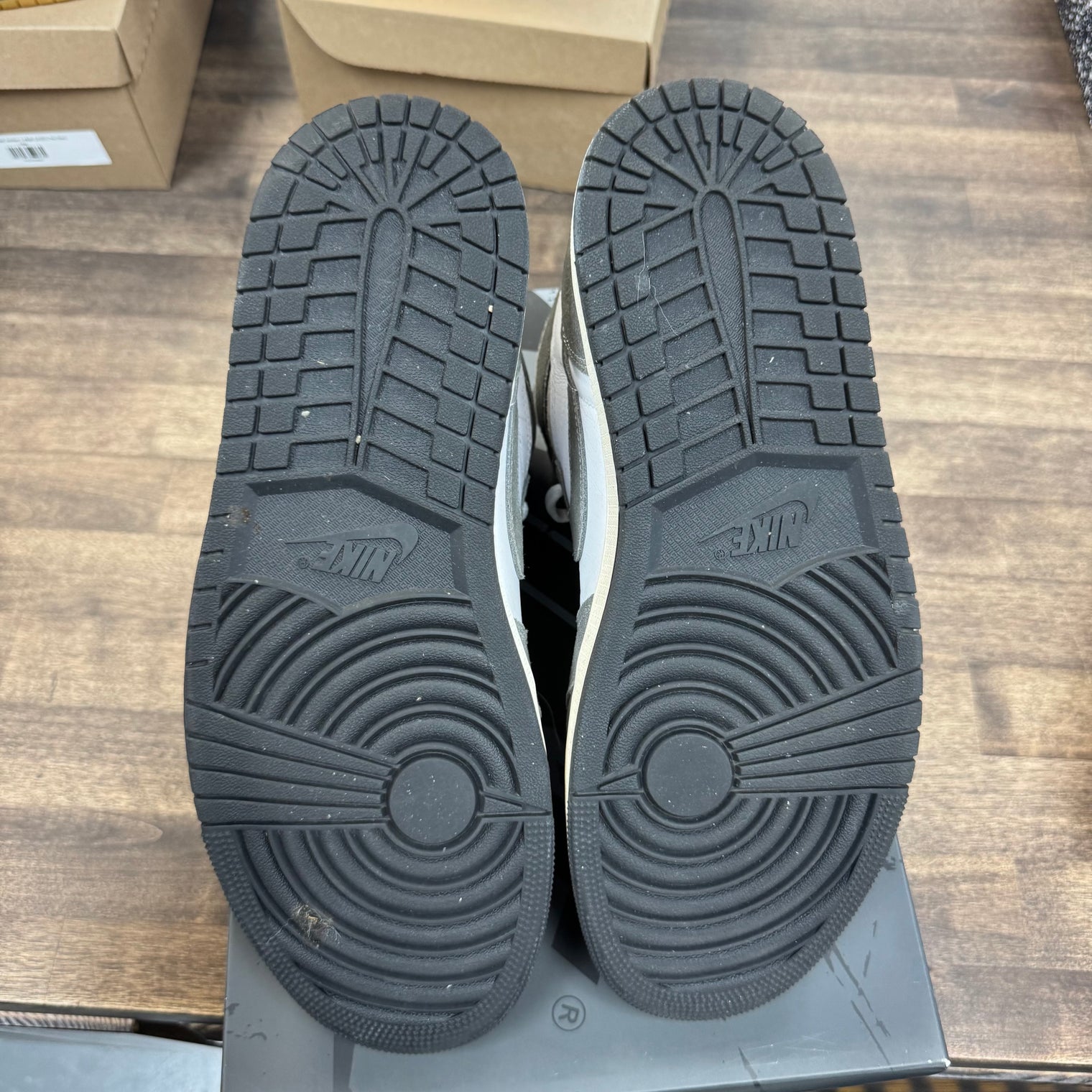 Washed Black Jordan 1 High (USED)