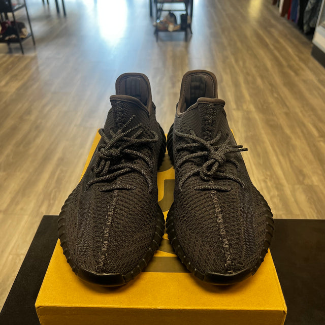 Static Yeezy Boost 350 V2 (Non-reflective) (USED)