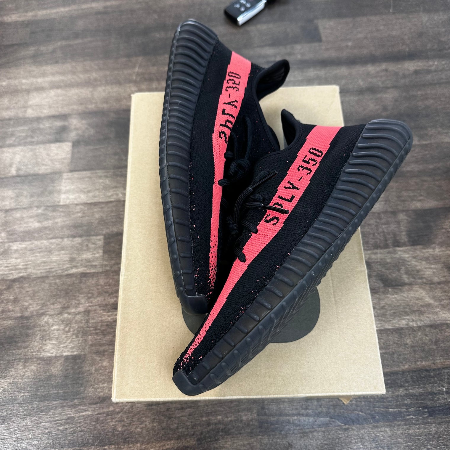 Core Red Stripe Yeezy 350 (Lightly Worn)