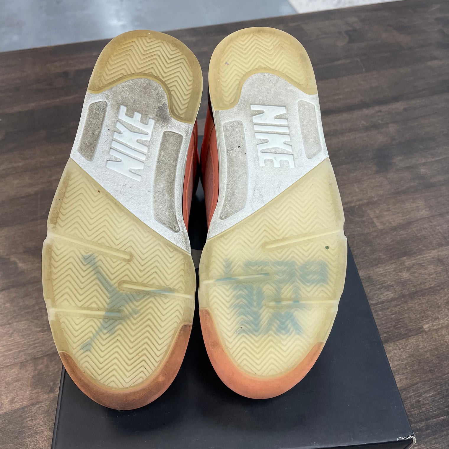 Dj Khaled Crimson Bliss Jordan 5 (USED)