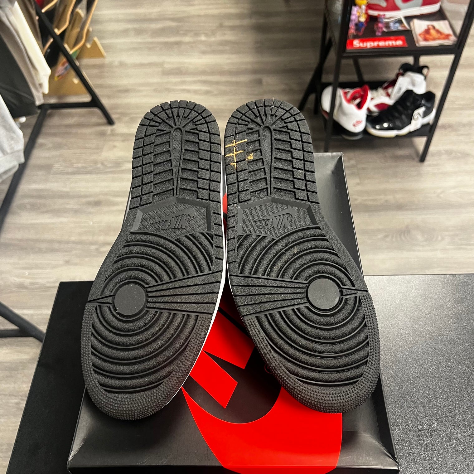 Bleached Coral Jordan 1 Low OG (USED)