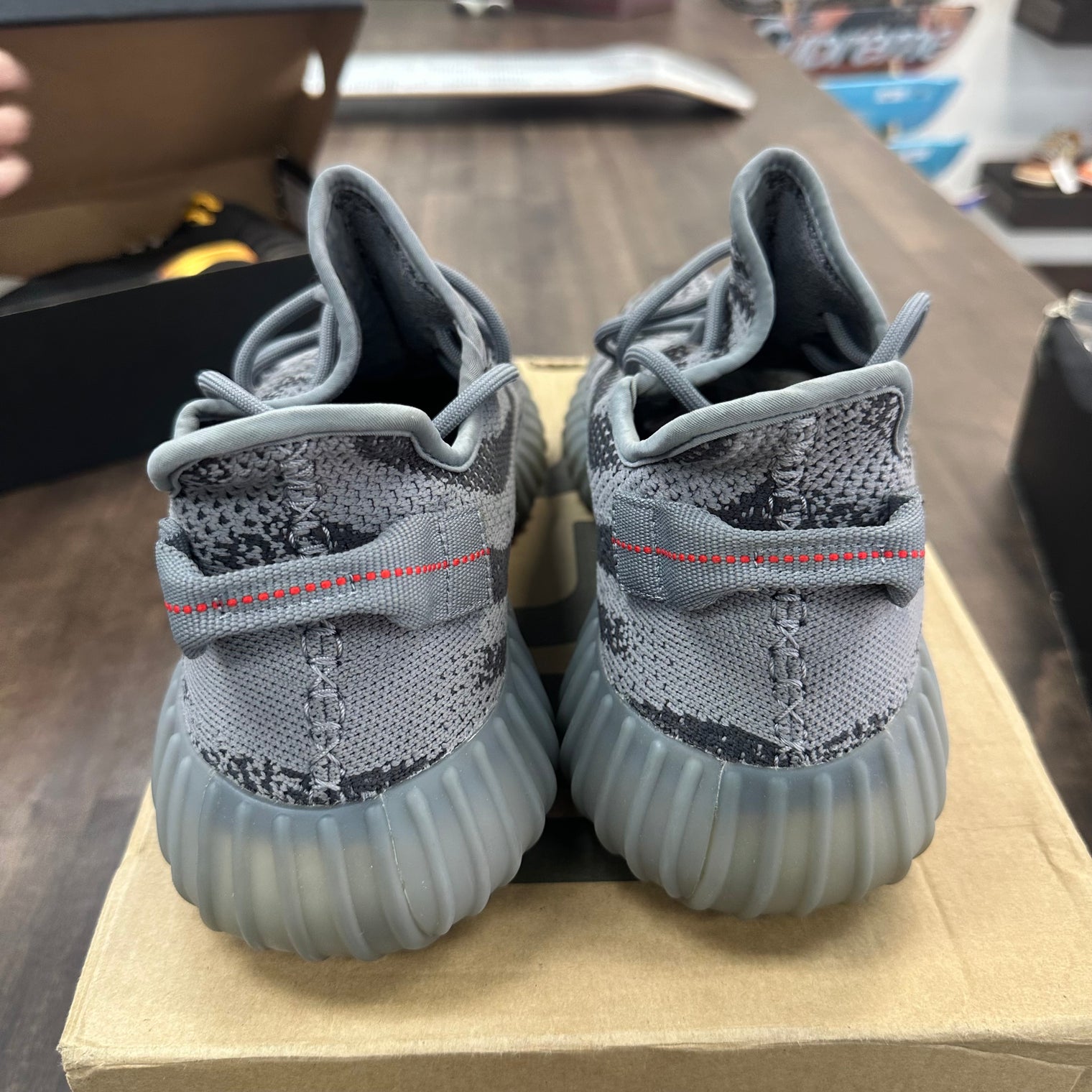 Beluga 2.0 Yeezy 350 (USED)