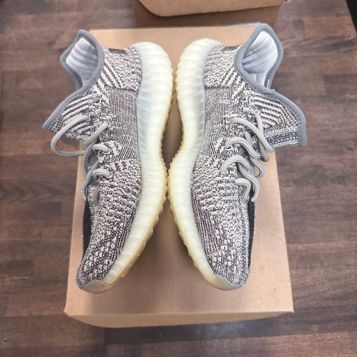 Zyon Yeezy 350 (USED, No Box)