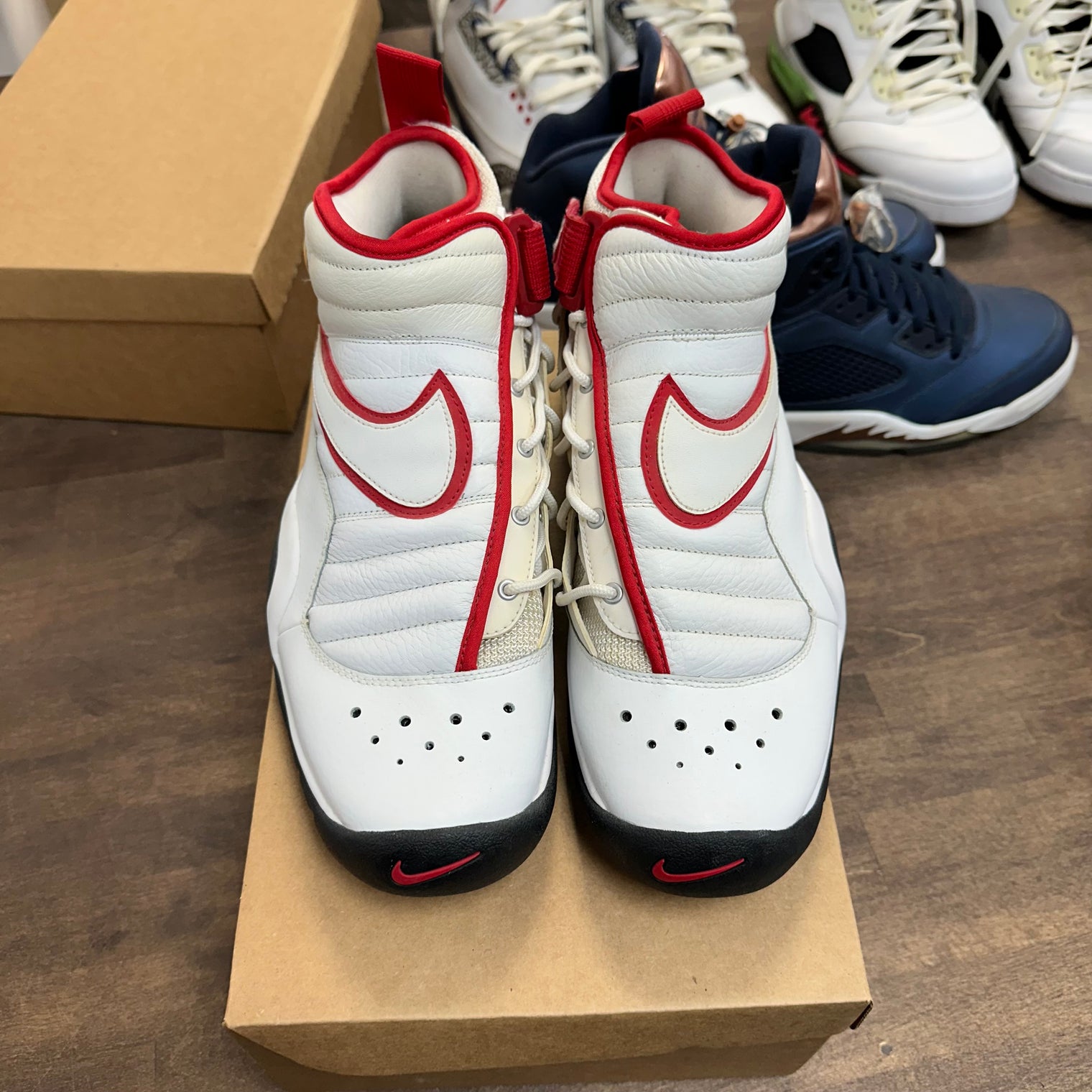 Ndestrukt Bulls Air Shake 2017 (USED, No Box)