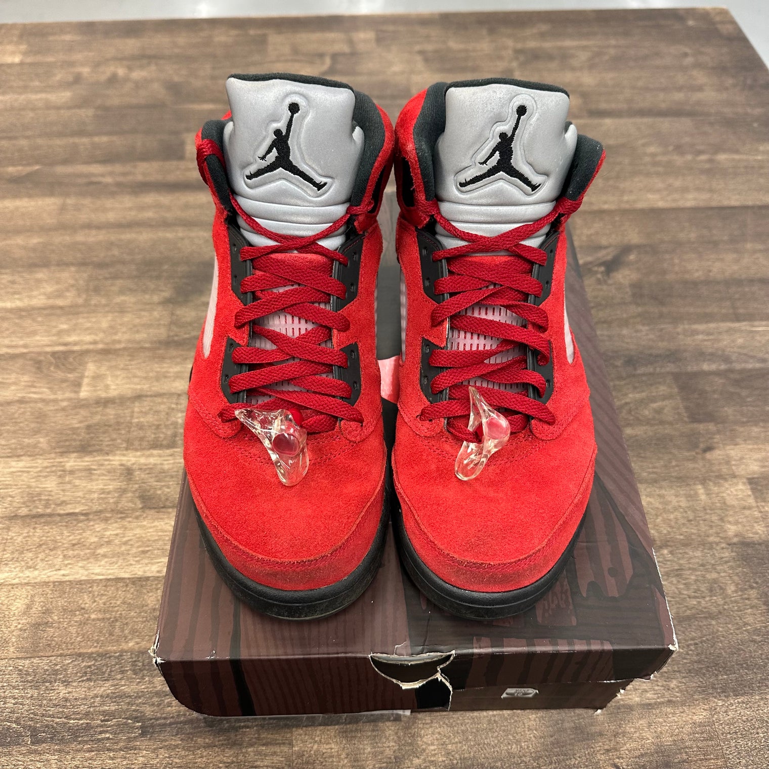 Raging Bull Jordan 5 Retro (USED)
