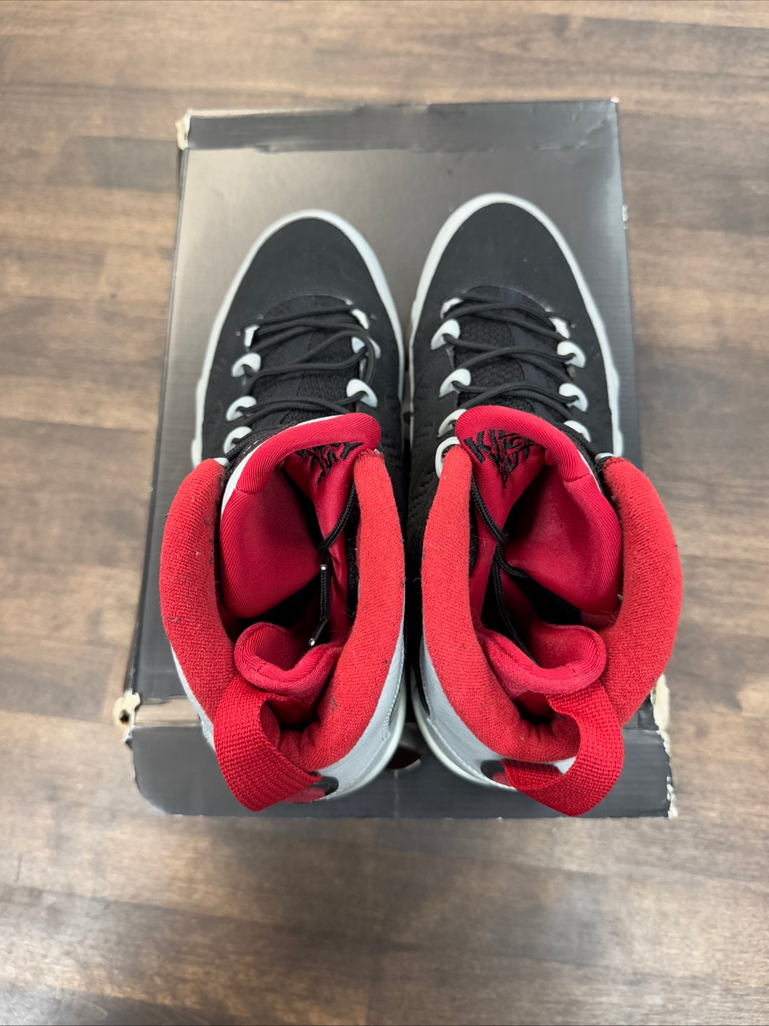 Kilroy Jordan 9 Retro (USED)