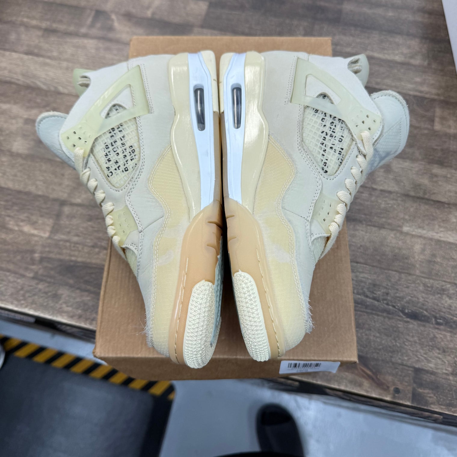 Off-White Sail Jordan 4 Retro (W) (USED, No Box)