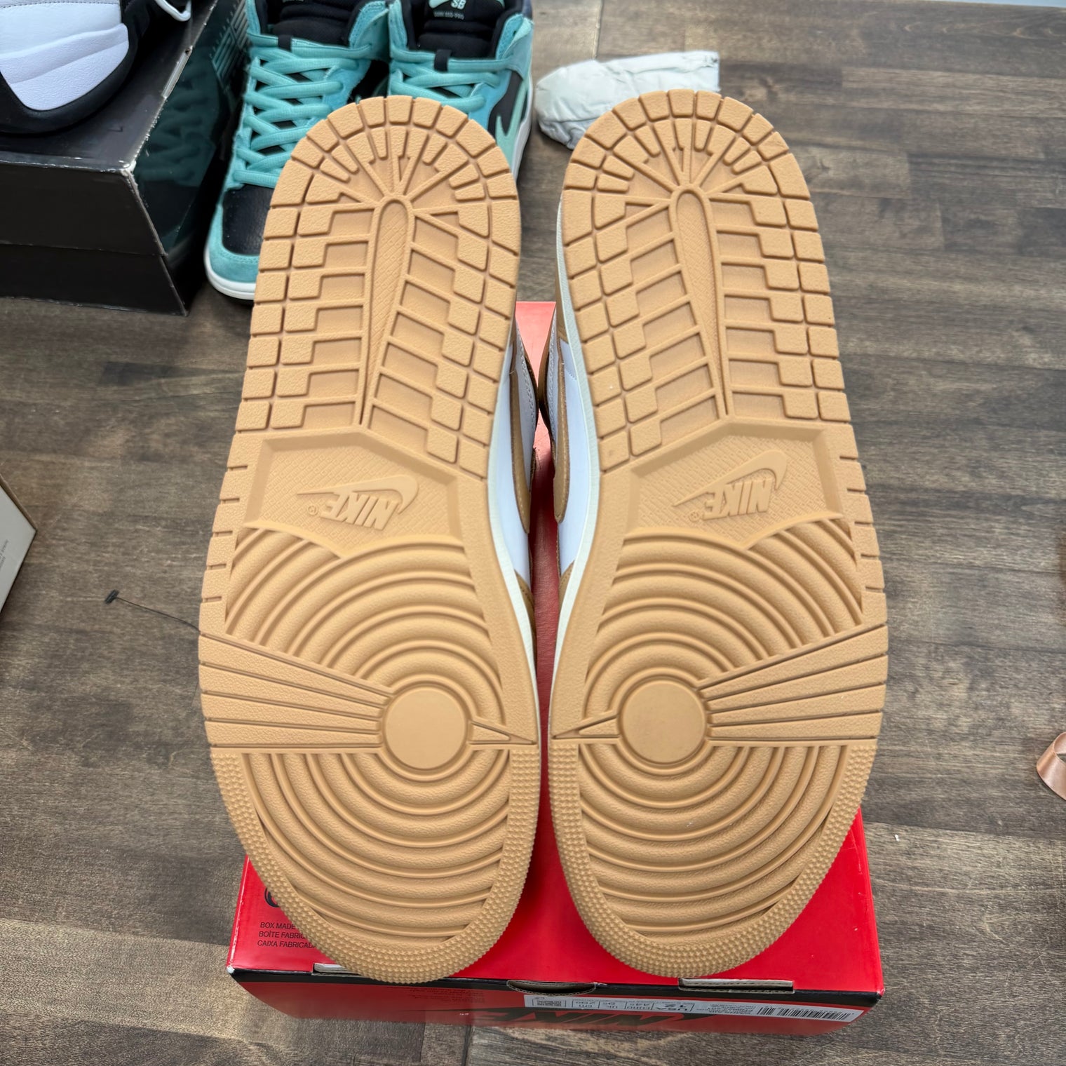Praline Jordan 1 Retro High OG (W) (USED, No Lid)