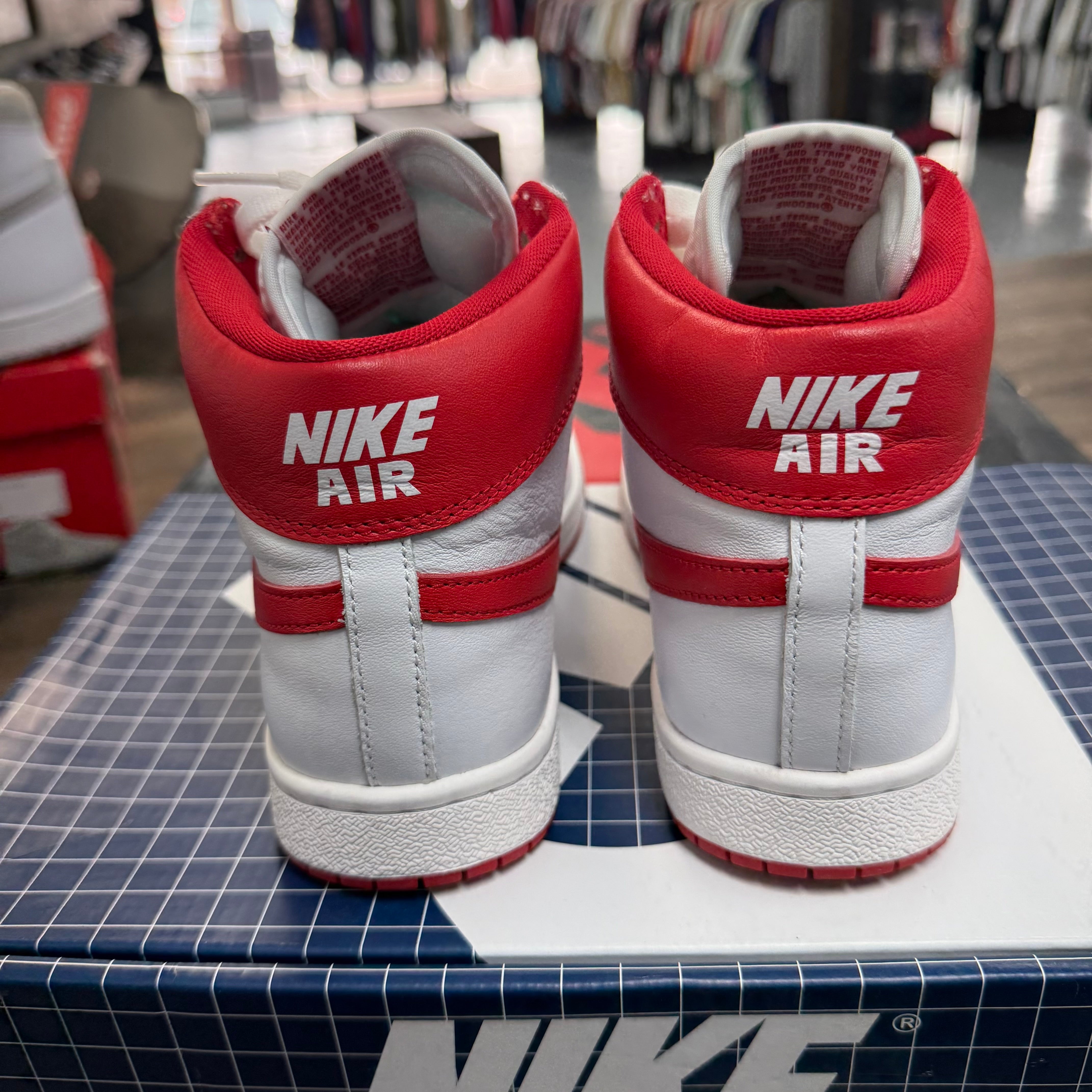 Jordan New Beginnings Pack Retro High 1 & Nike Air Ship (USED) Size 8 (Pre-Owned) - Image 5