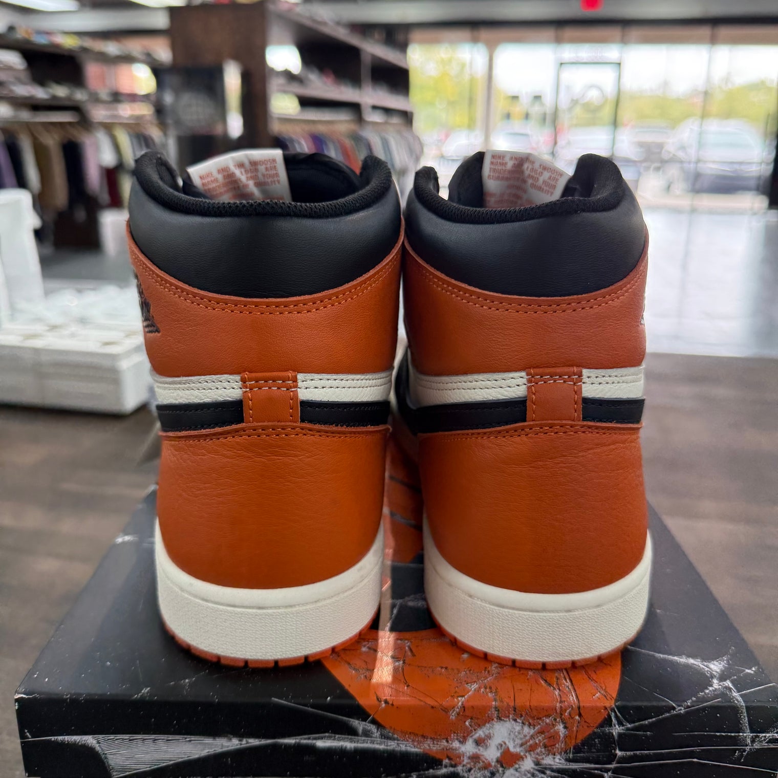 Shattered Backboard Jordan 1 High (2025) (USED)