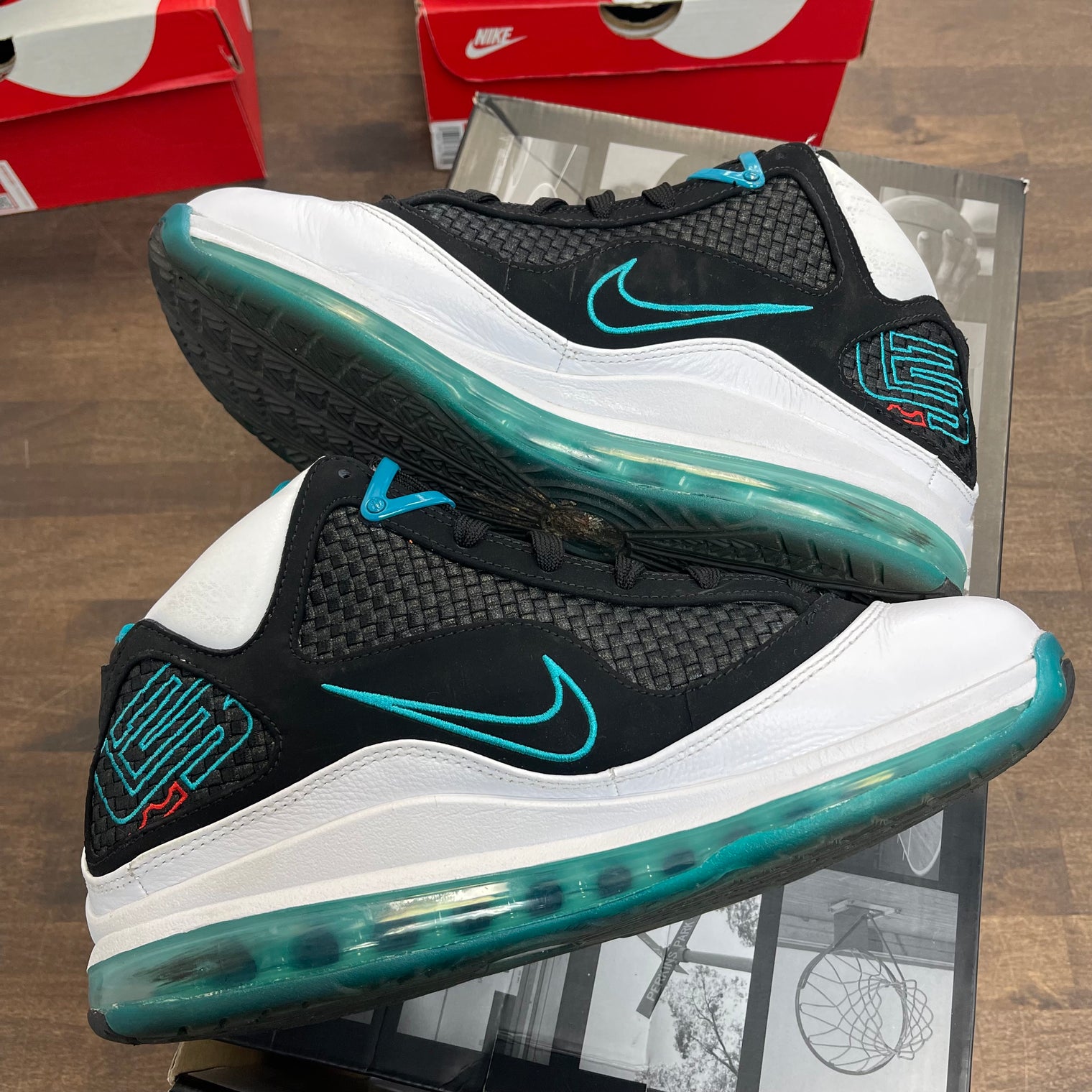 Lebron 7 NFW Red Carpet (2019) (USED)