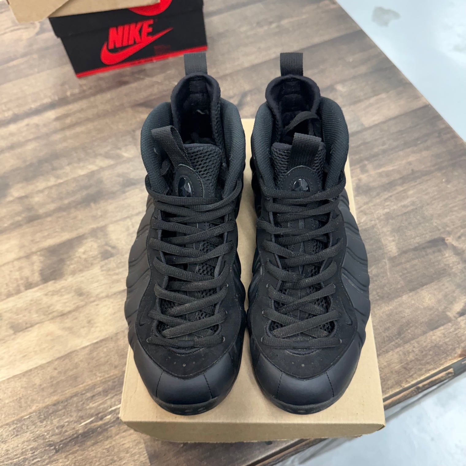 Anthracite Nike Air Foamposite One (2025) (USED, No Insoles, No Box)