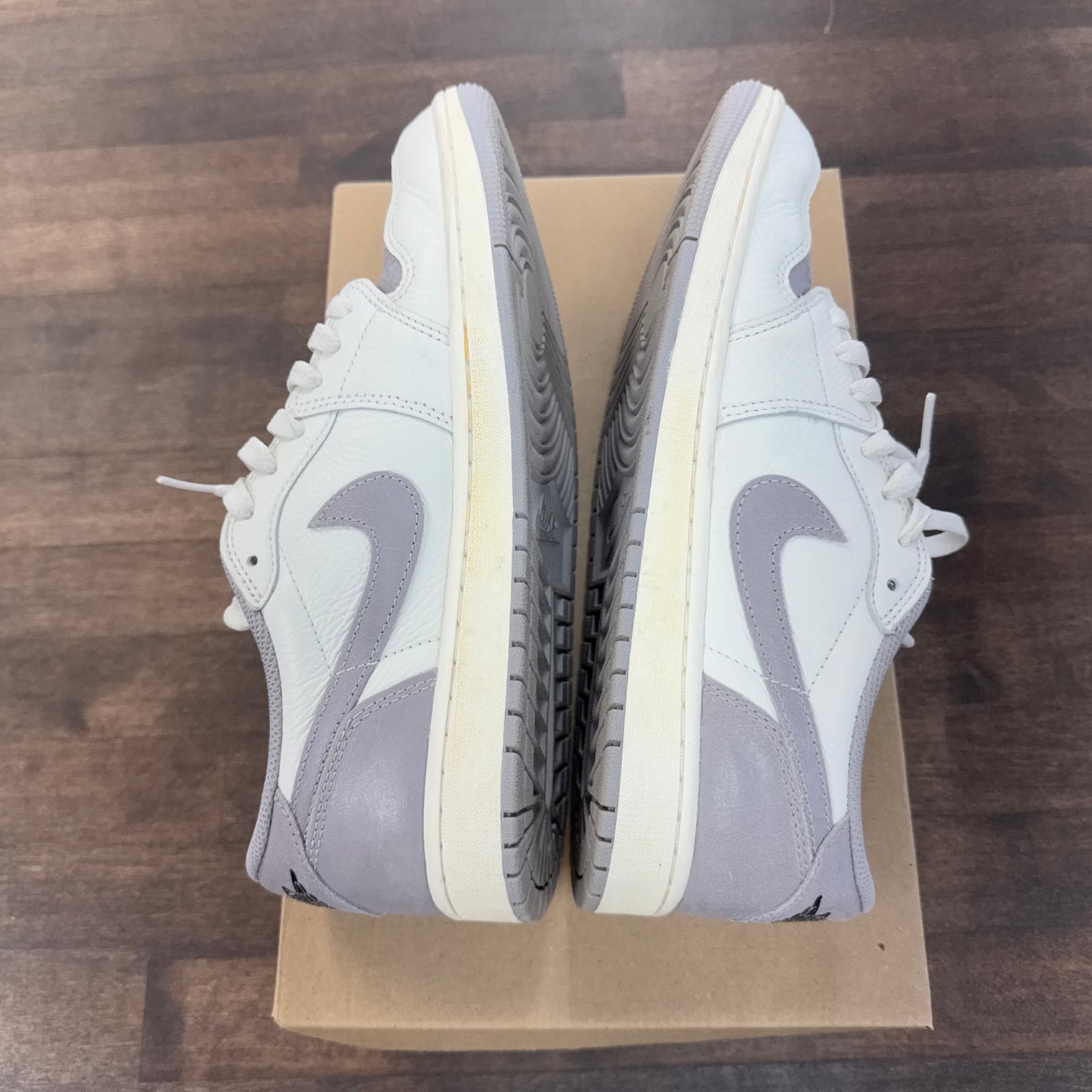Atmosphere Jordan 1 Low (USED, no box)