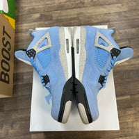 University Blue Jordan 4 Retro (USED)