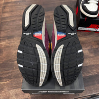 Burgundy Gold New Balance 992 (USED)