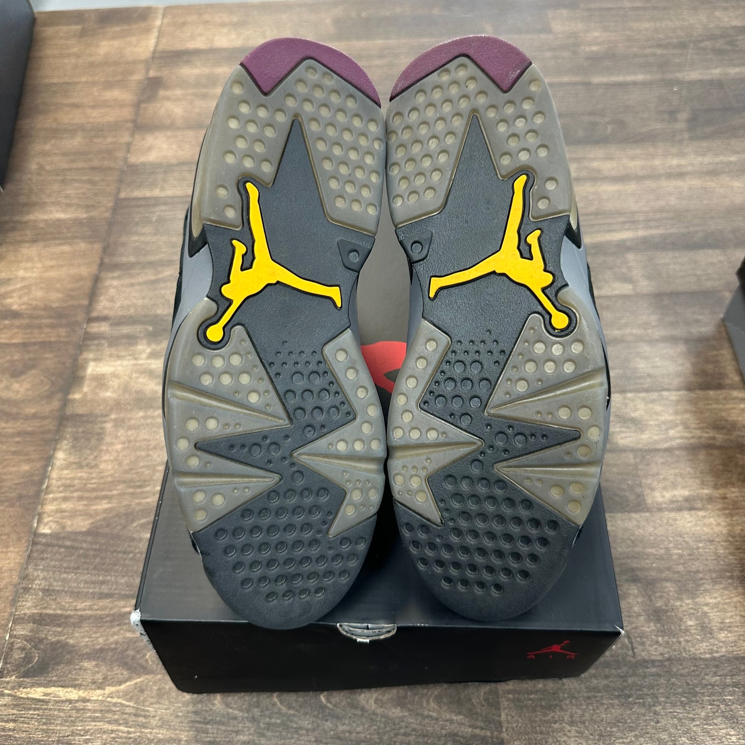 Bordeaux Jordan 6 (USED)