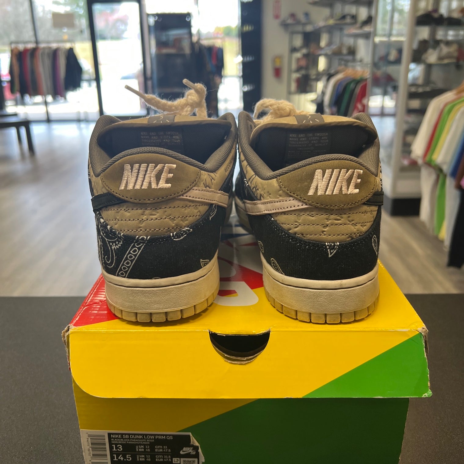 Nike Dunk Low Premium QS SB x Travis Scott Cactus Jack (USED)