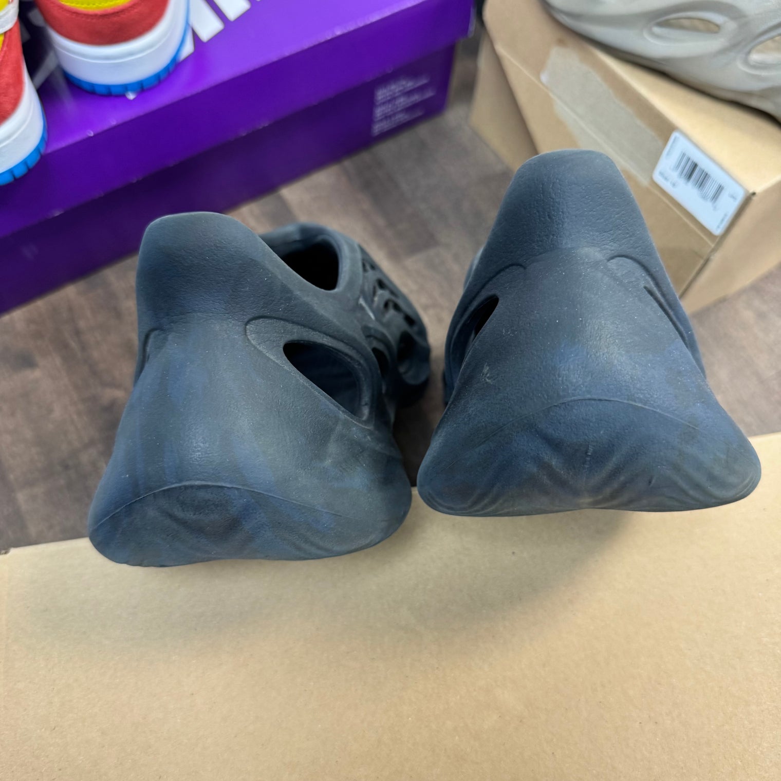 Mineral Blue Yeezy Foam RNNR (USED)