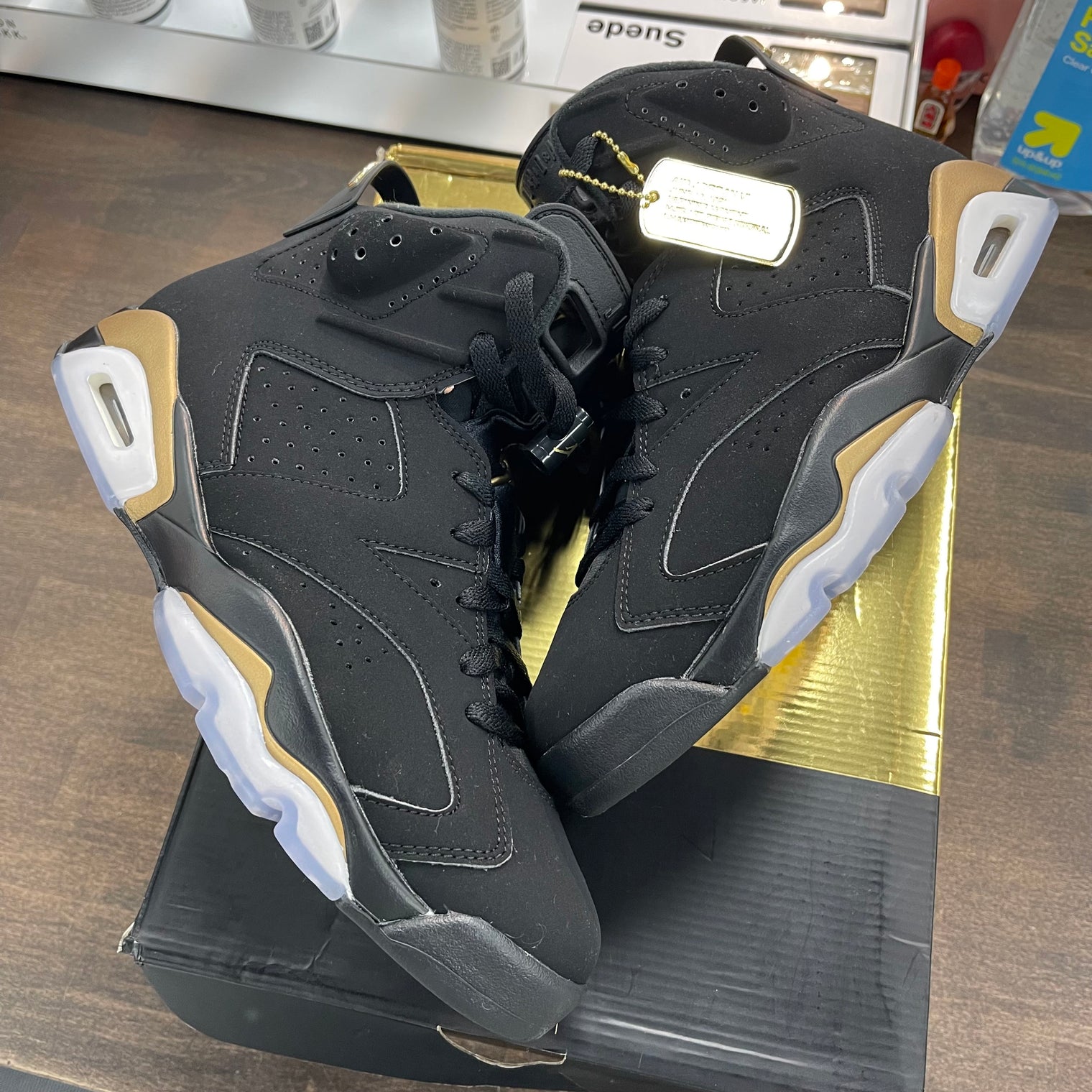 DMP Jordan 6 (USED)