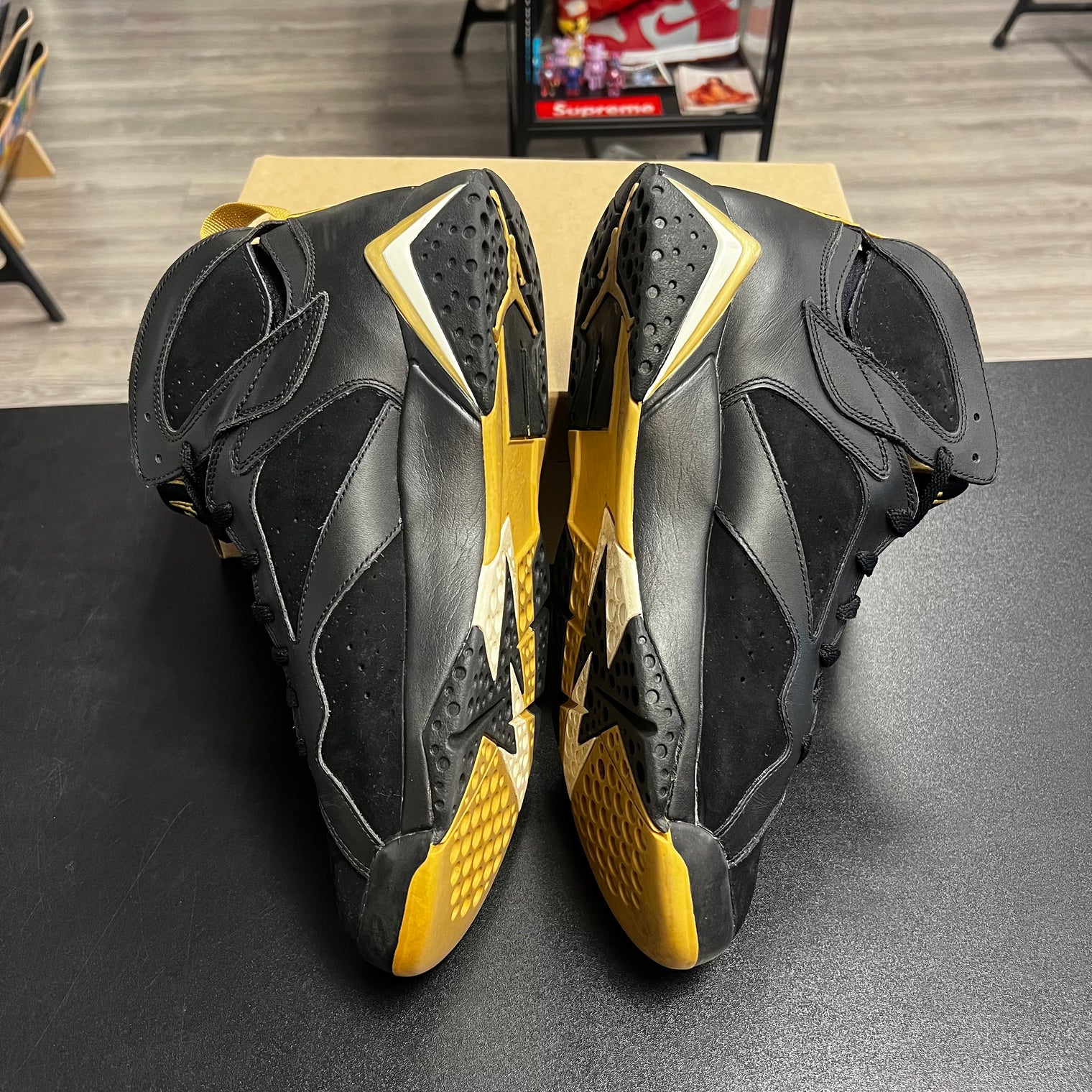 Golden Moments Pack Jordan 7 (USED, no box)