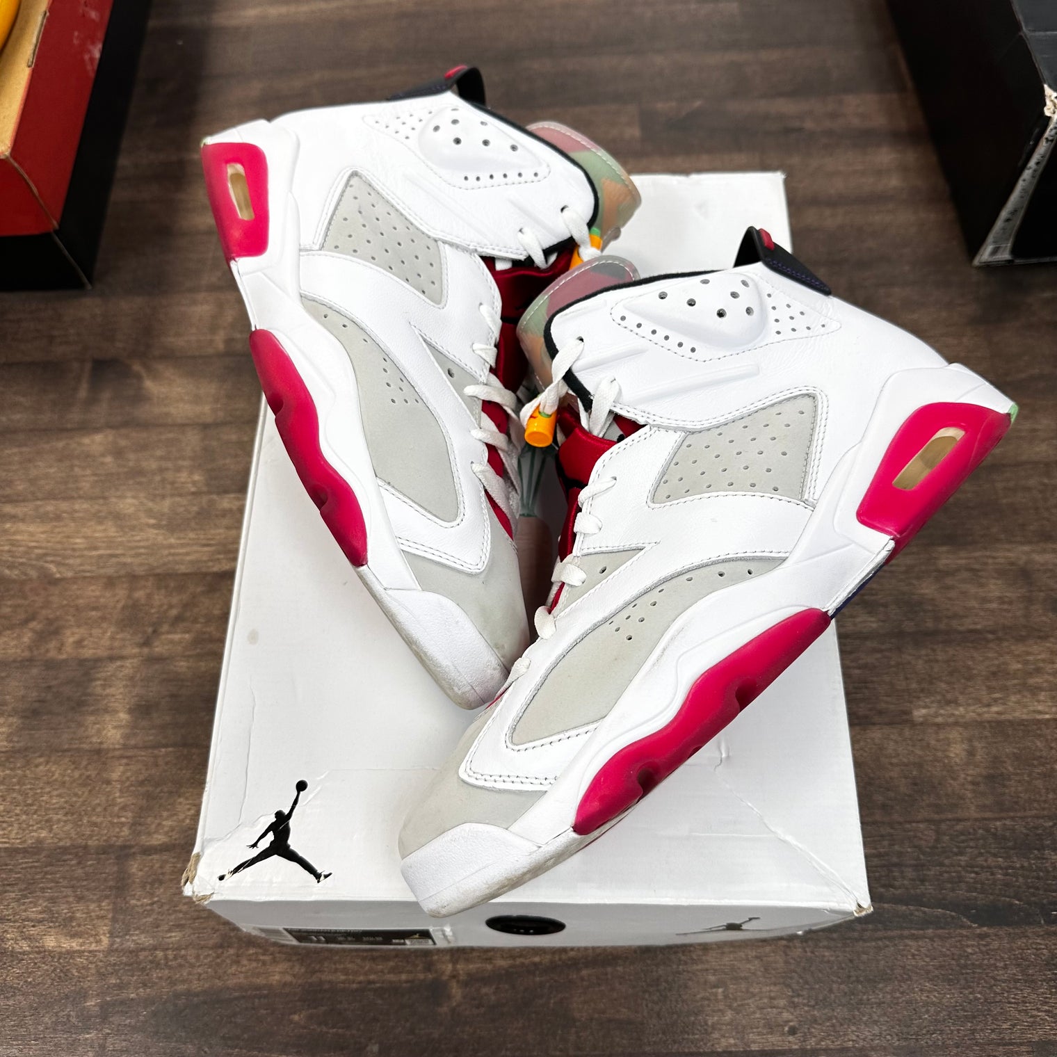 Hare Jordan 6 (USED)