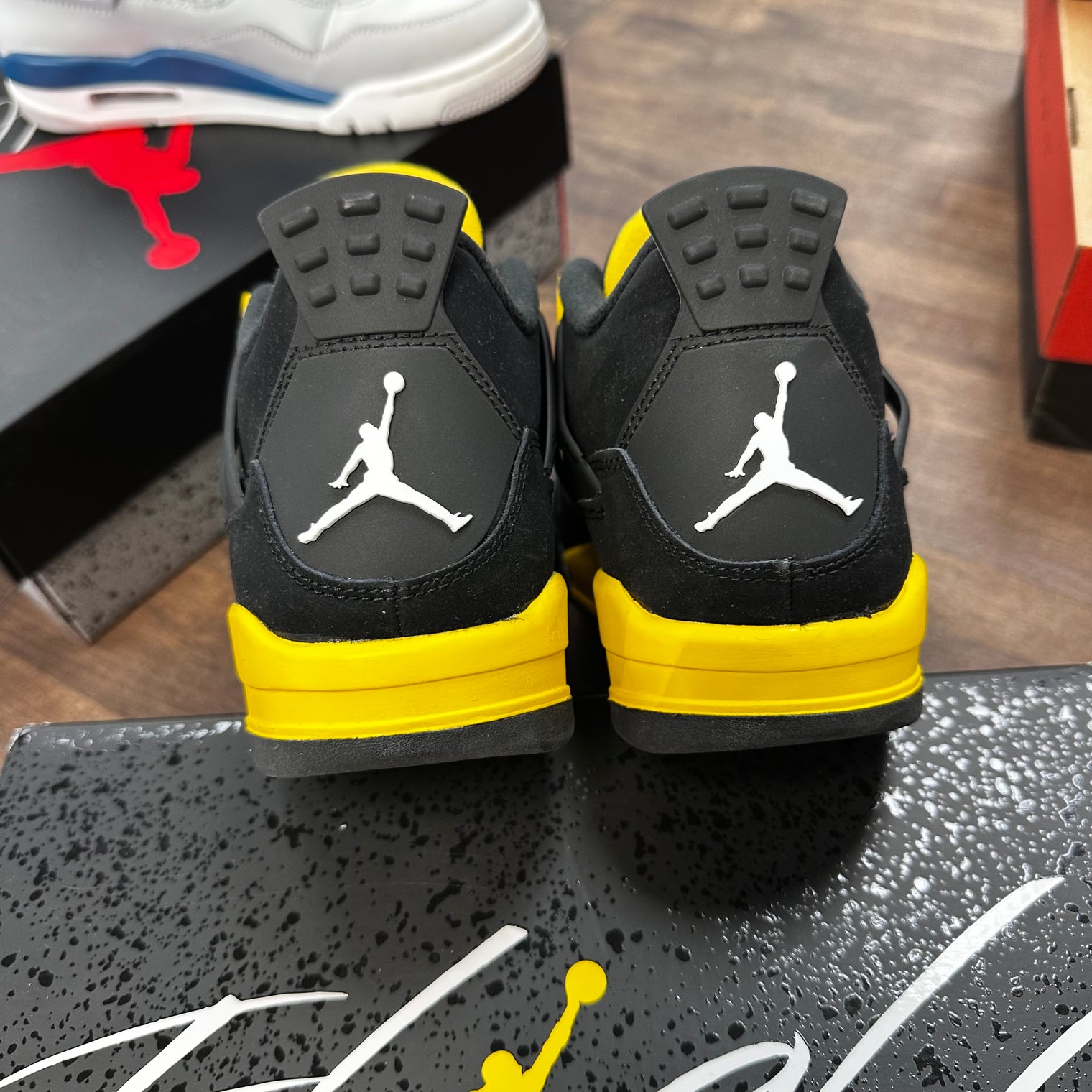 Yellow Thunder Jordan 4 (GS) (USED)