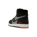 jordan_1_retro_high_element_gore_tex_black_infrared_2