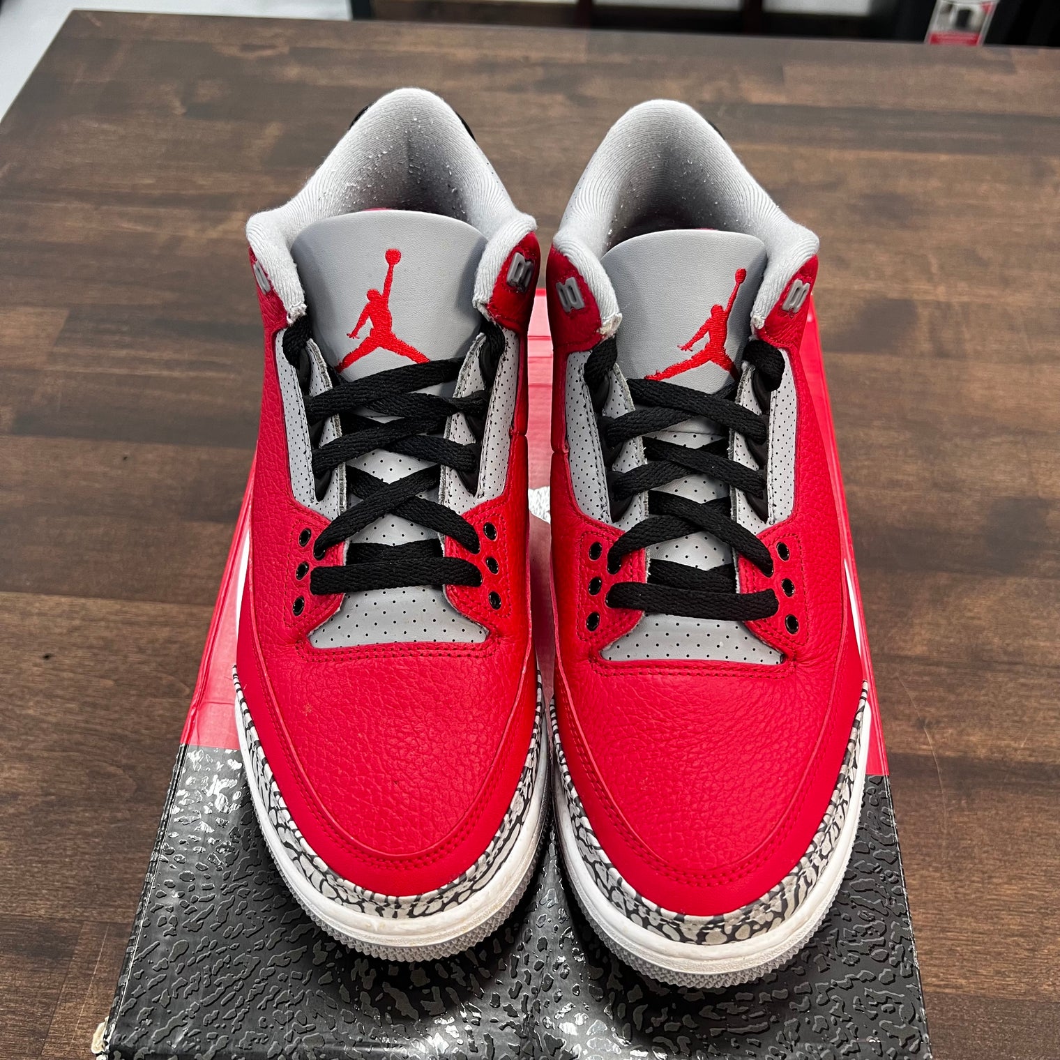Unite Jordan 3 Retro SE (USED)