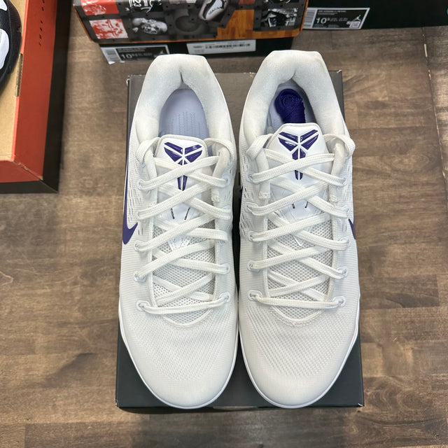 Nike Kobe 9 Elite Low EM Protro White Court Purple (US 10.5) (USED)