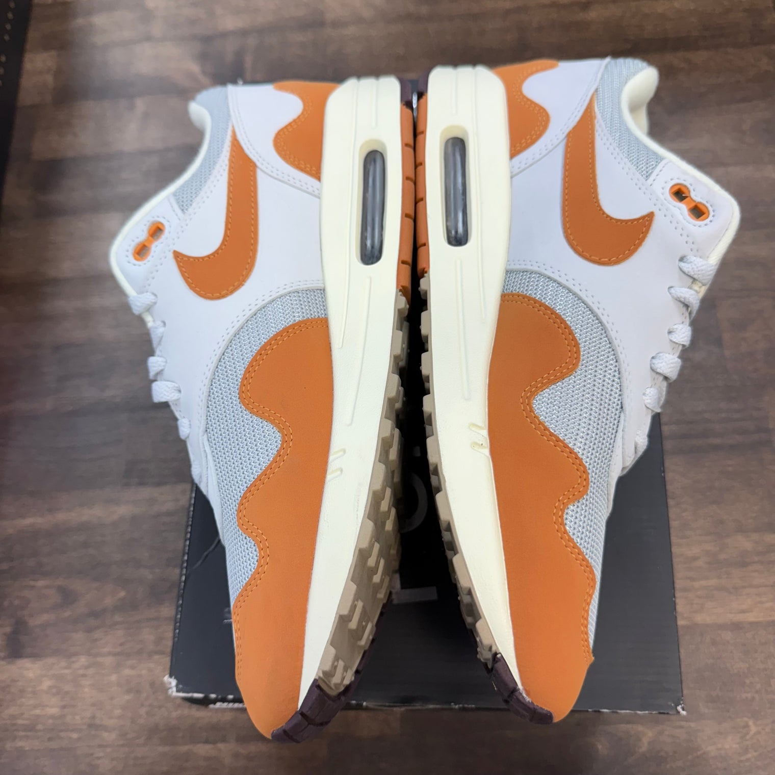 Patta Waves Monarch Air Max 1 (USED)