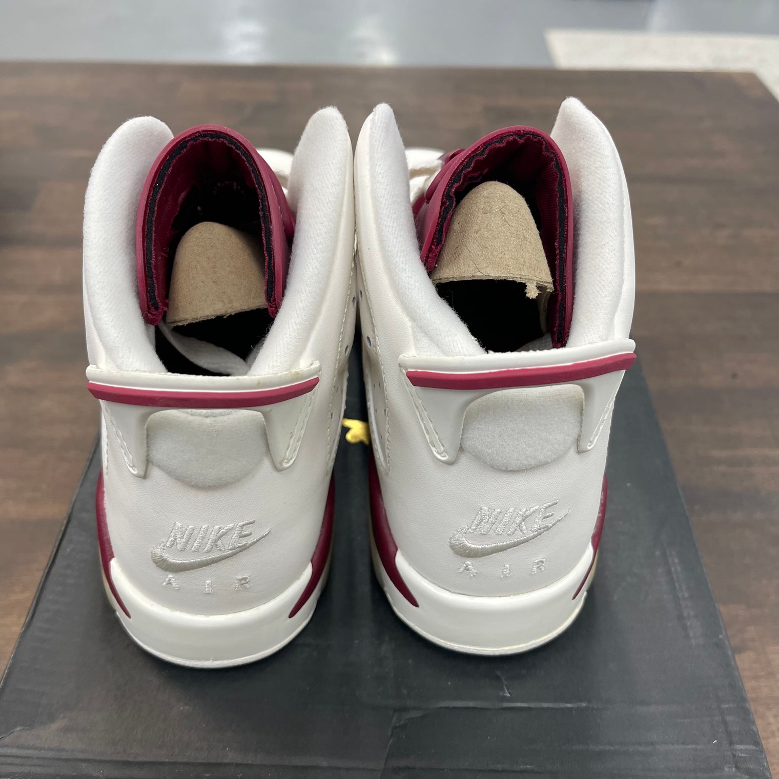 (GS) Maroon Jordan 6 (USED)