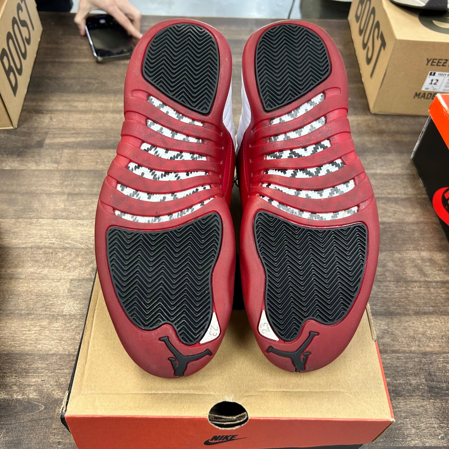 Cherry Jordan 12 (USED)
