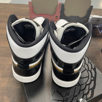 Patent Gold Jordan 1 Mid (USED)