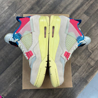 Jordan 4 Retro Union Guava Ice (US 9.5) (USED, No Box)