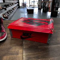 Varsity Red Jordan 1 High 85 (USED)