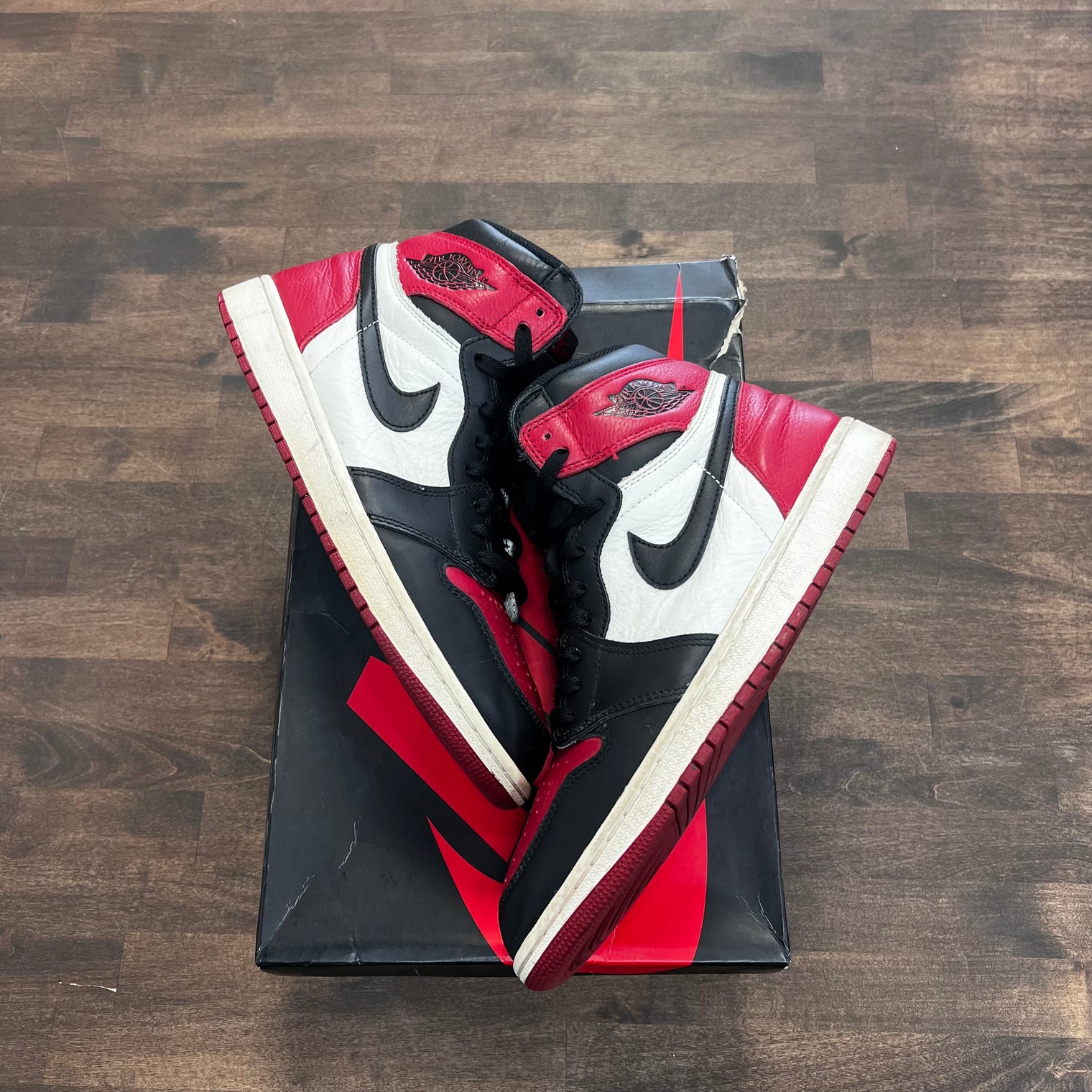 Bred Toe Jordan 1 High (USED)