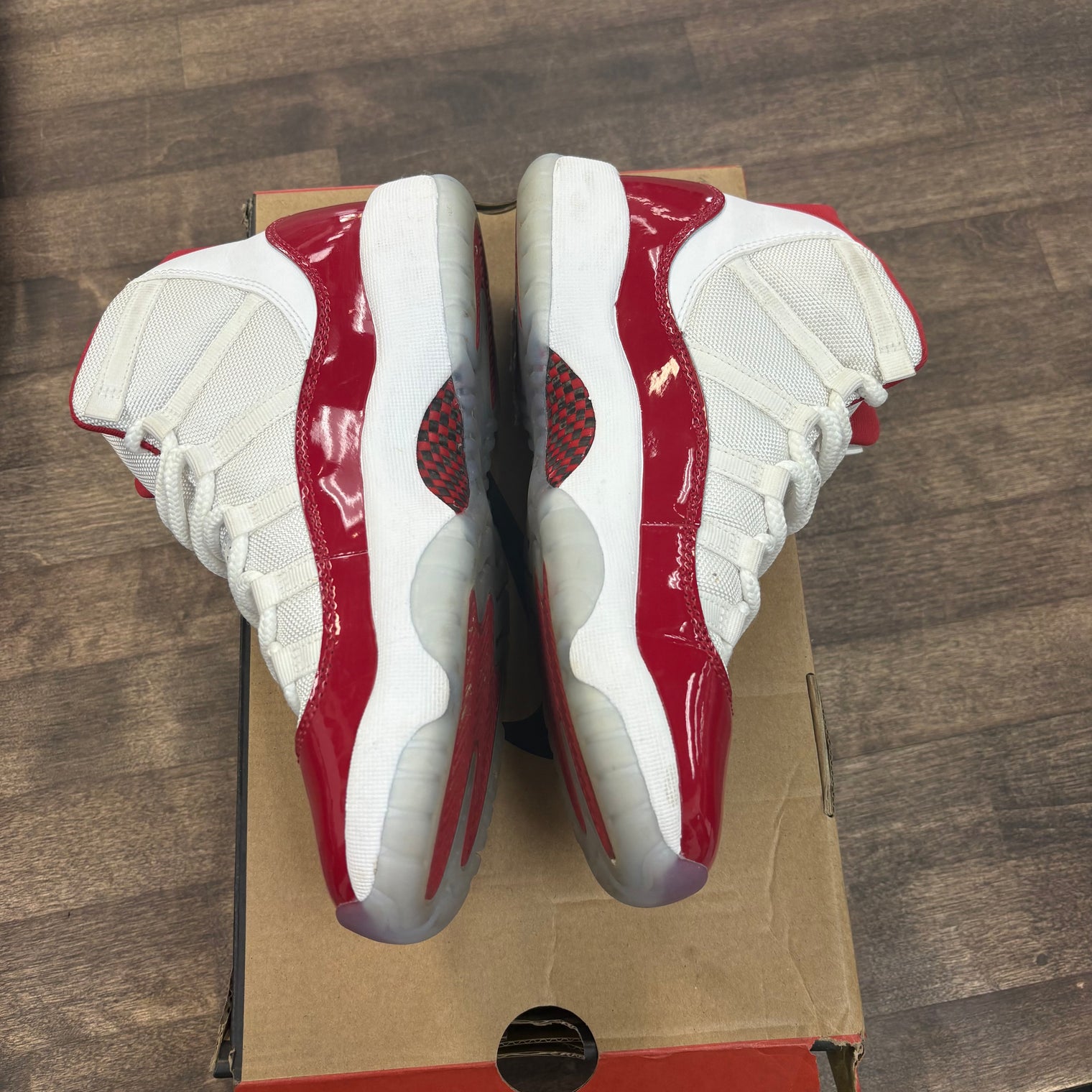Cherry Jordan 11 (GS) (USED)