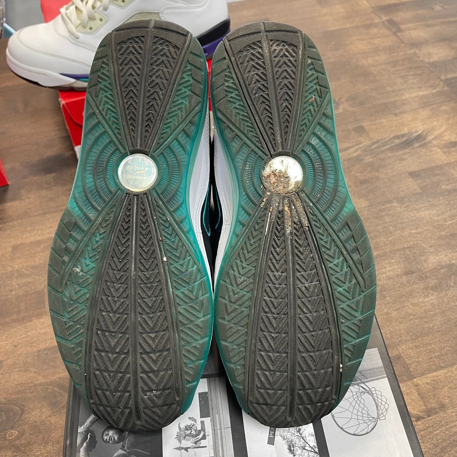 Lebron 7 NFW Red Carpet (2019) (USED)