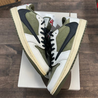 Medium Olive Travis Scott Jordan 1 Low (USED)