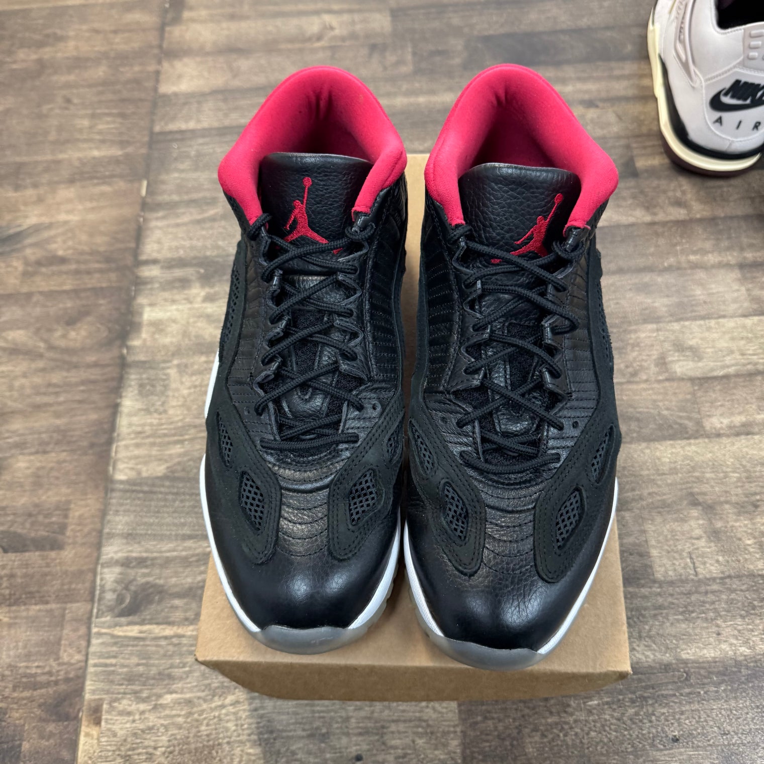 Bred Jordan 11 Retro Low IE (2021) (USED, No Box)
