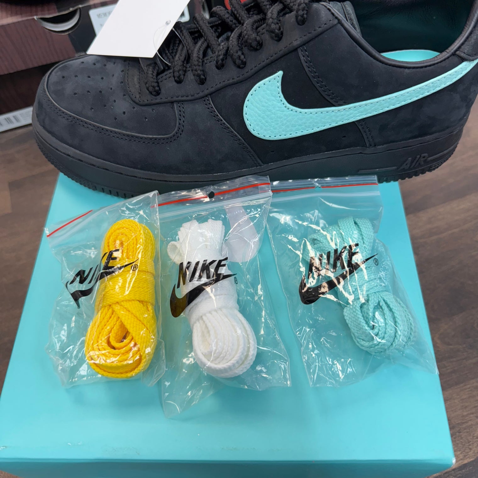 Tiffany & Co. 1837 Nike Air Force 1 (USED)